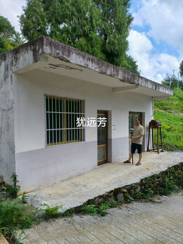 貴州渝能官倉礦業(yè)測居民房屋受損情況.png